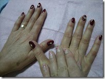 red nail art 3