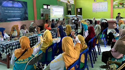 KKN UPNVJT Berdampak: Gelar Sosialisasi Bank Sampah di Kelurahan Lakarsantri