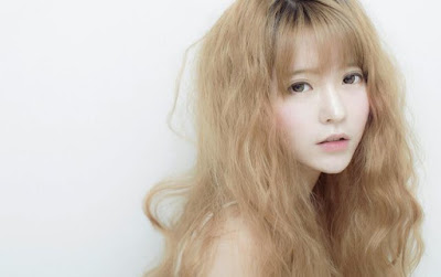 Yurisa Wanita Super Cantik Dari Korea