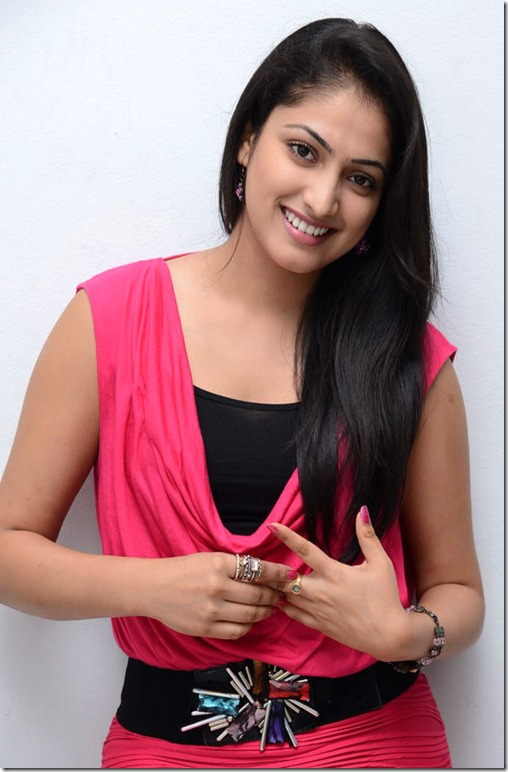 haripriya_beautiful_photos