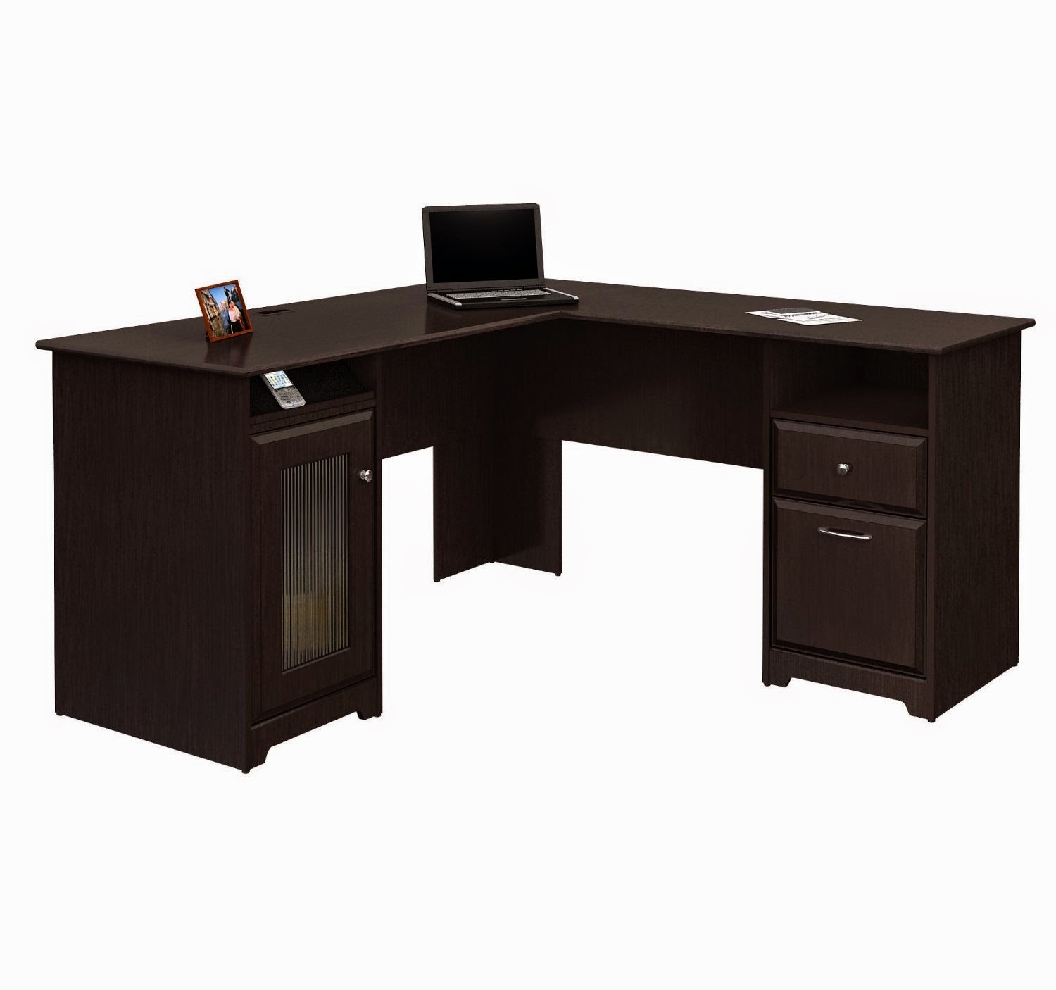Corner Computer Desks: Corner Computer Desks For Small Spaces