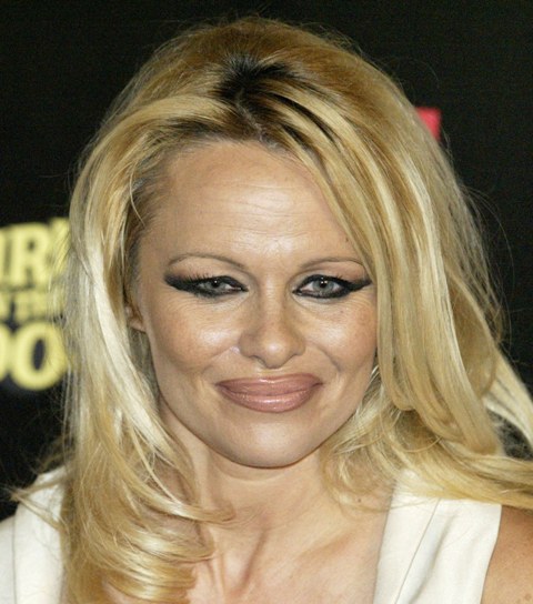 pam anderson without makeup. Pamela Anderson what has