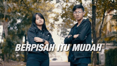 Download Lagu Mp3 Hanin Dhiya - Berpisah Itu Mudah (feat. Arya)