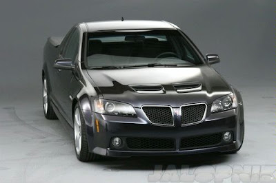 2010 Pontiac G8 Sport Truck