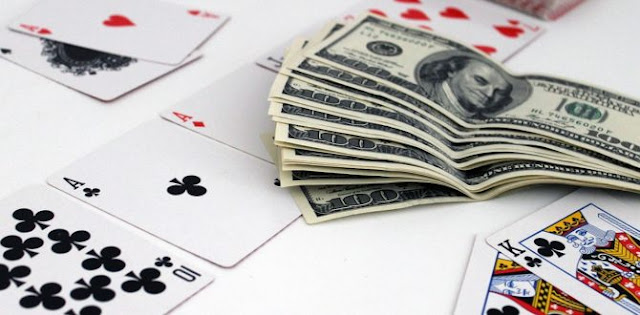 Members play safer online poker gambling at home