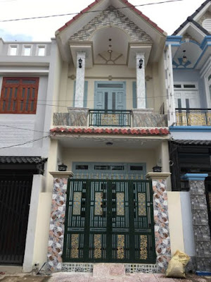 Mẫu cửa sắt nhà phố mỹ thuật với màu sơn đa dạng