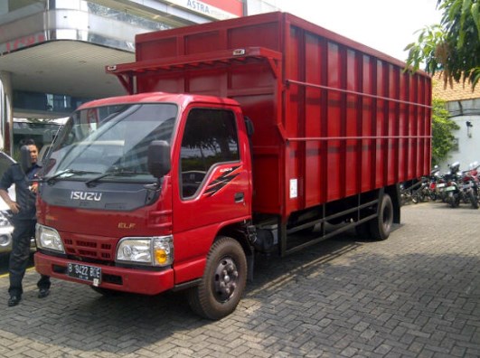 dump truck bekas jawa timur ISUZU ELF NKR-71