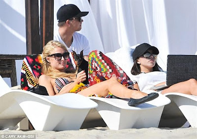 Paris Hilton in Bikini at Malibu Beach Hot Pictures