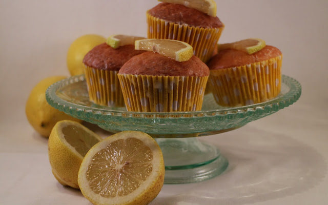 lemon-yogur-cupcakes, lemon-glazed, cupcakes-de-yogur-de-limon