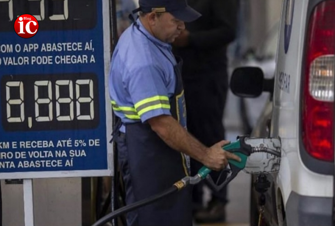 Petrobrás anuncia aumento de 7,47% no preço da gasolina a partir de amanhã 