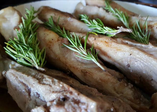 Garlic and Rosemary Country Ribs