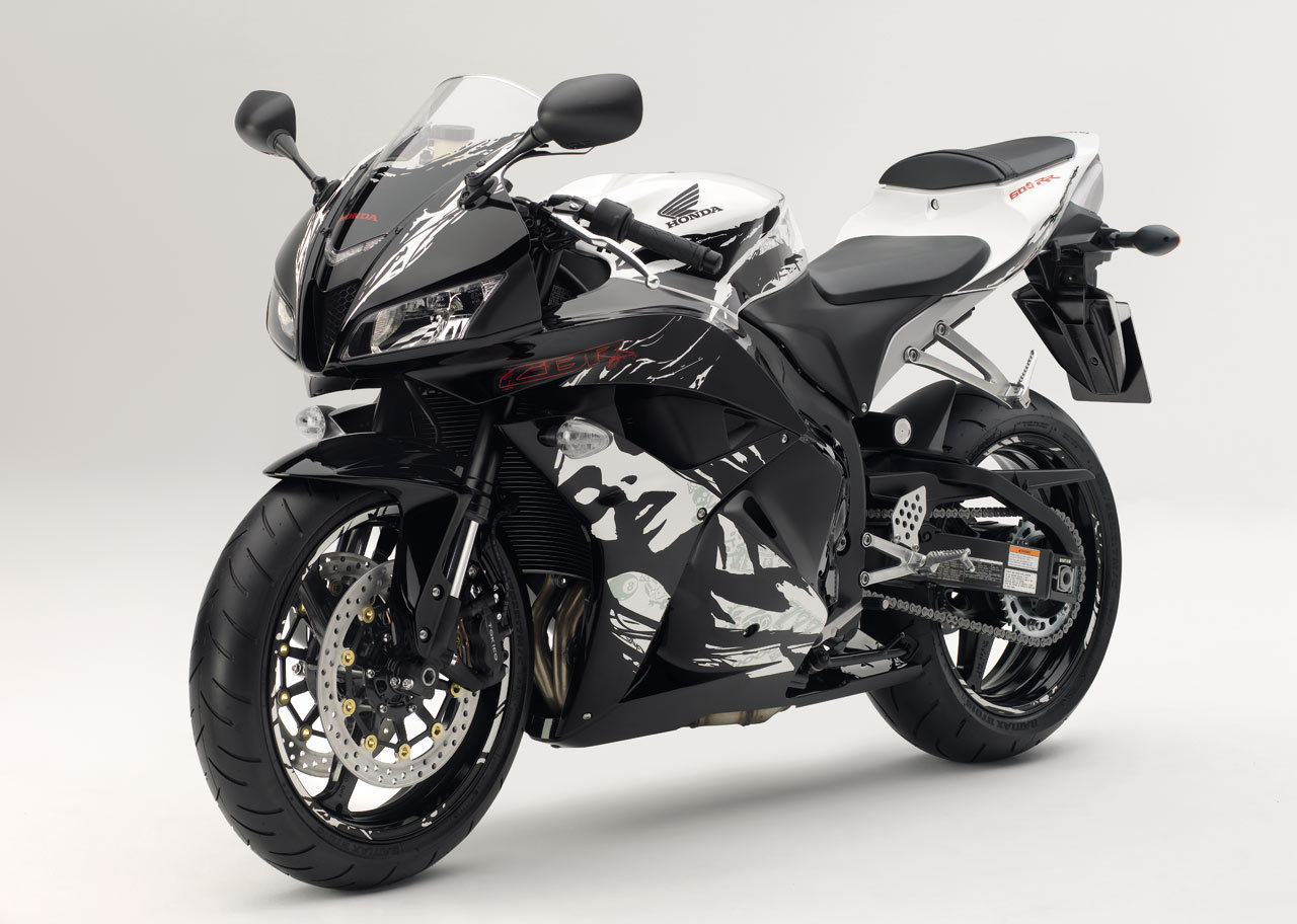 yamaha r1 2009 black 2011 Honda CBR 600 RR