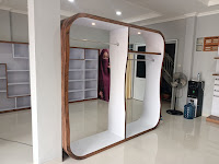 Etalase Pakaian - Custom Furniture Semarang