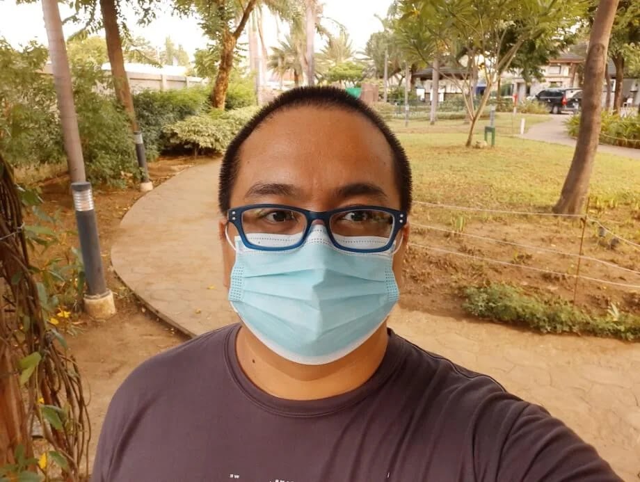 Samsung Galaxy M31 Camera Sample - Selfie with Mask, Wide