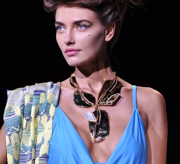 badglay-mischka-jewelry-fashion-show.jpg