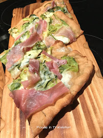 La Rubrica del Lunedì: Pizza zucchine, raclette e speck - Monday's Page: Pizza with zucchini, raclette and speck ham