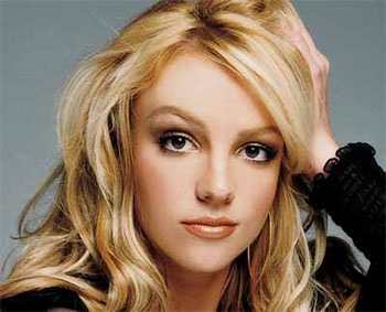 Britney Spears Handles Wardrobe Malfunction in 'Piece of Me' Concert