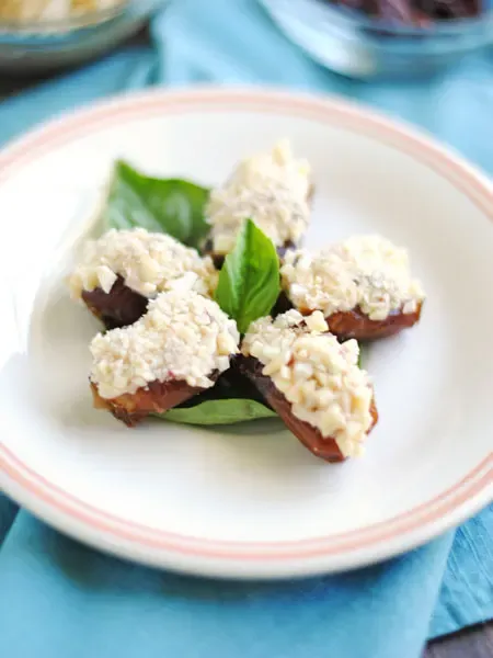 Cream Cheese Stuffed Apricots