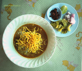 khao soi noodle soup Chiang Mai Thailand