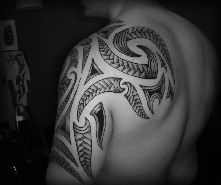 maori chest tattoos