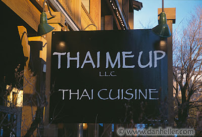 weird and humorous restaurant names