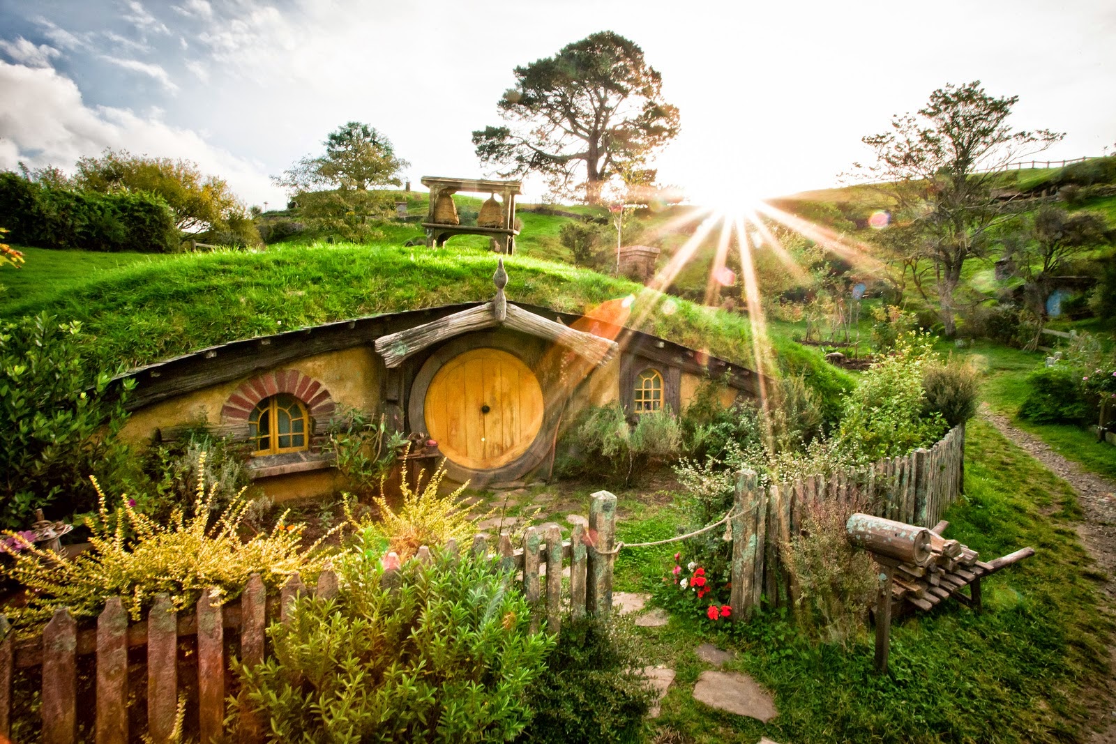 Hobbit Houses in New Zealand