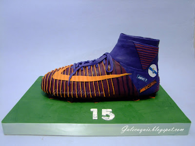 Tarta bota nike mercurial