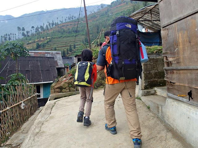 Pendakian Gunung Prau via Patak Banteng