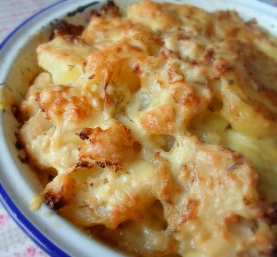 Potato, Cauliflower and Cheddar Bake