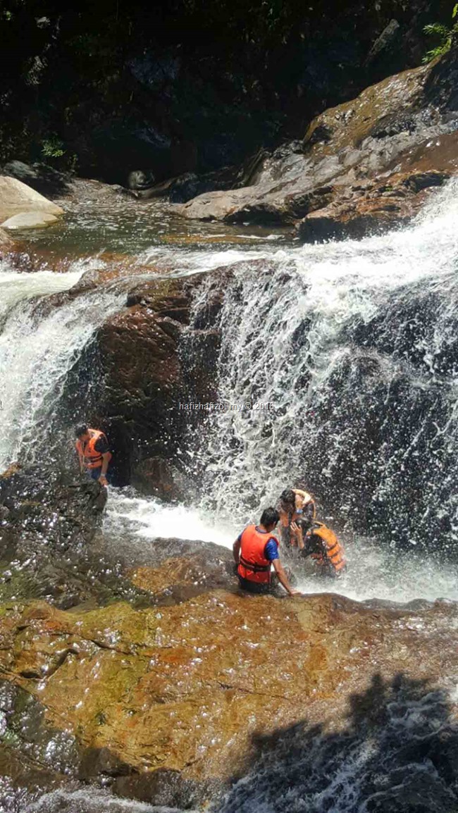 air terjun lasih kenyir