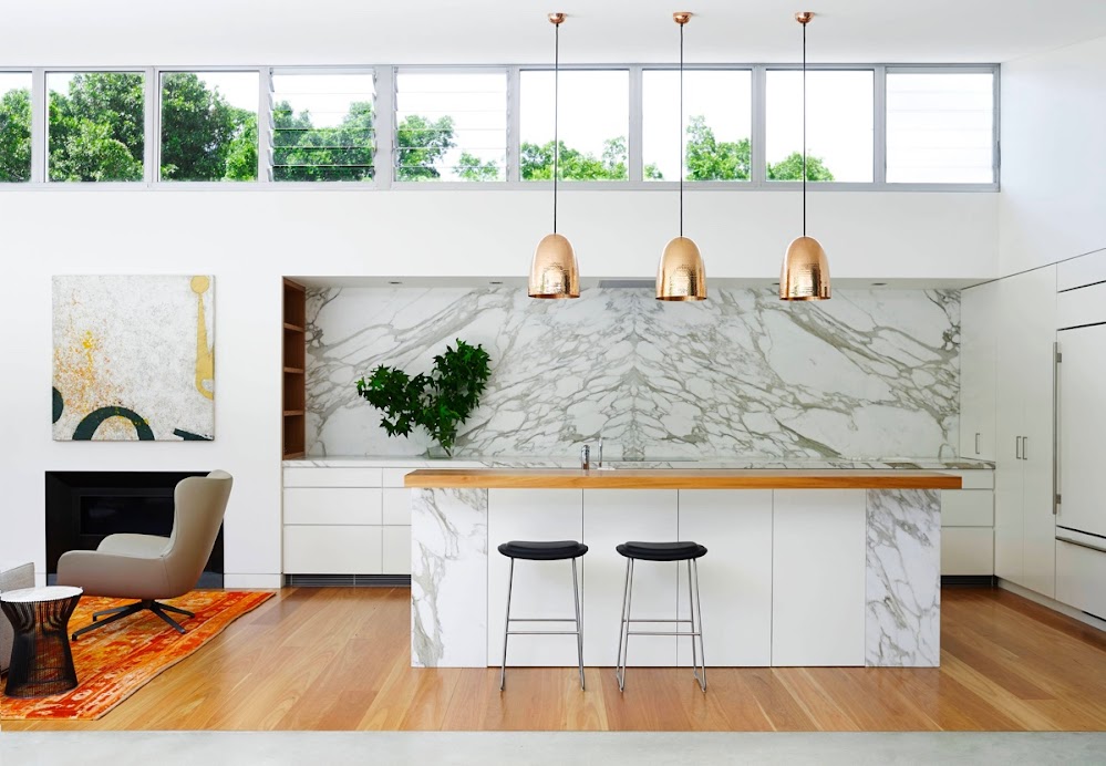 rose-gold-drop-lighting-wooden-benchtop-marble-kitchen