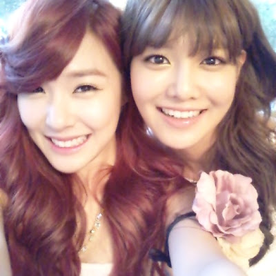 [PICTURE] Sooyoung and Tiffany Selca Photo