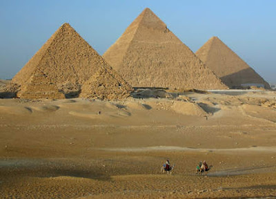 Piramida Khufu di Giza