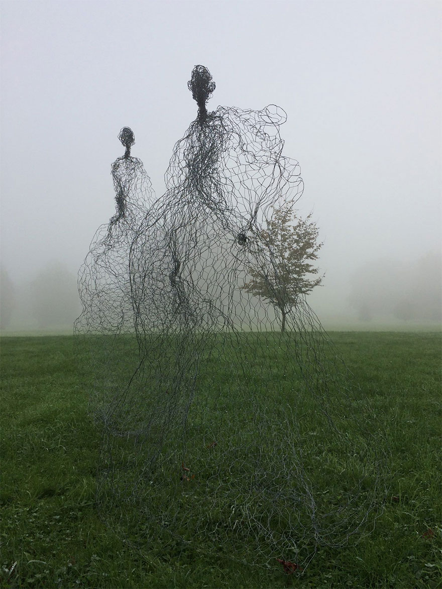 42 Of The Most Beautiful Sculptures In The World - Magic Wire Mesh Sculpture By Pauline Ohrel, France