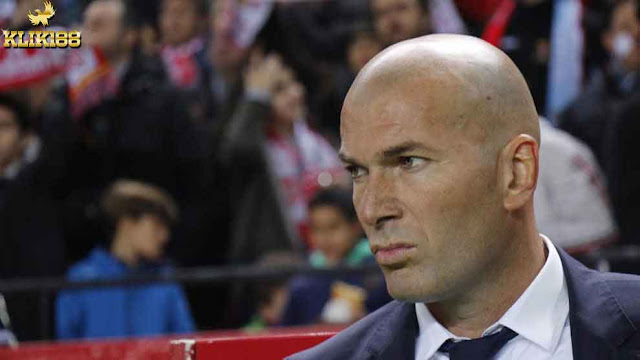 Madrid Sering Menelan Kekalahan, Sebuah PR Untuk Zidane