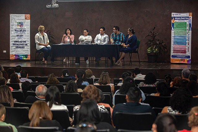 Conversatorio ¿Y si mi hija quiere ser científica?