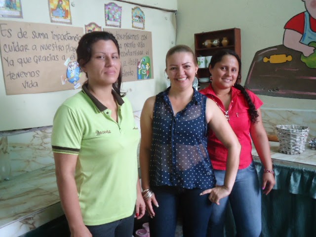 Prof. Ana Molina, Naiber Lozada y Deixy Peña.