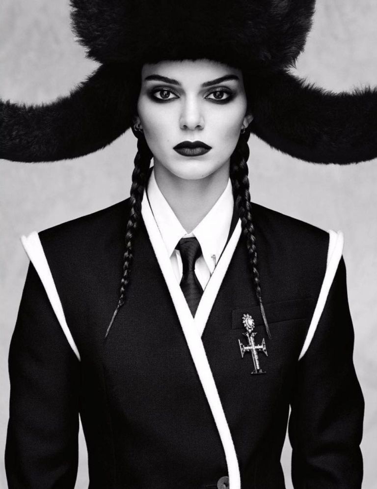 hot model Kendall Jenner sexy photo shoot for Vogue magazine Japan