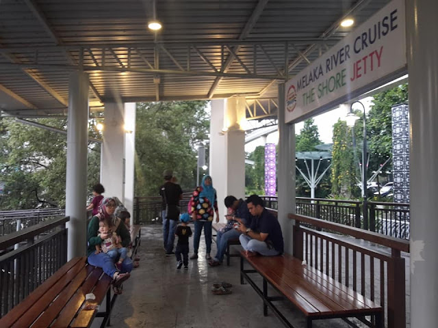 MELAKA RIVER CRUISE THE SHORE JETTY