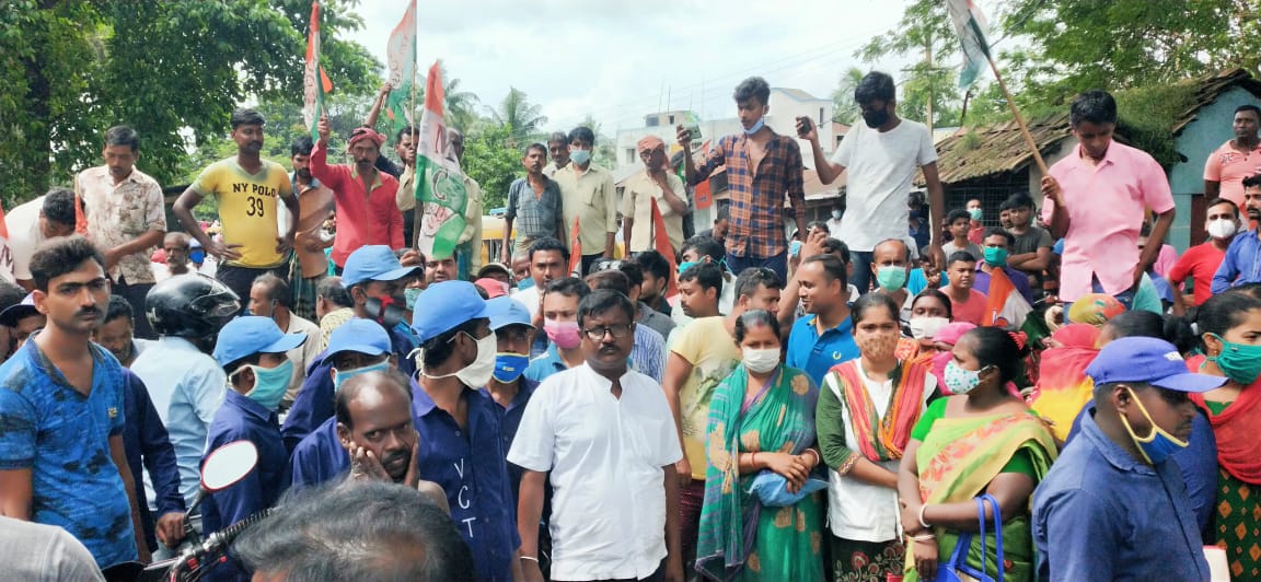 Trinamool-called-the-meeting