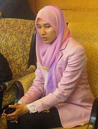 Nurul Izzah Merajuk