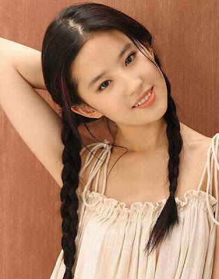 Lui Yi Fei - Prettiest Chinese Actress