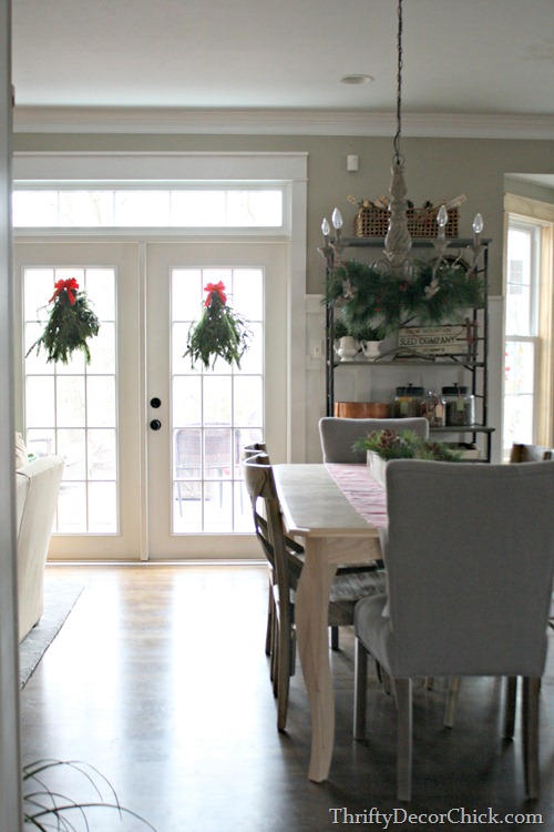 holiday home tour @thriftydecorchick