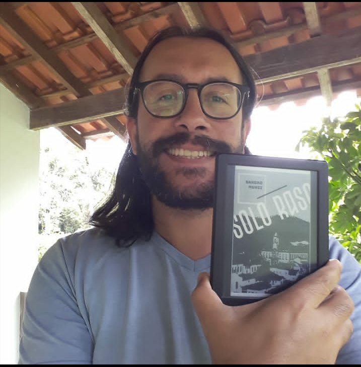 Entrevista com o autor | Sandro Muniz