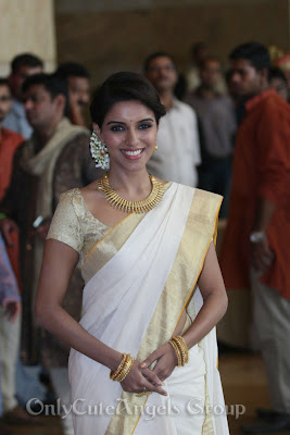 Cute_Asin_In_Tradational_Saree