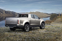 Chevrolet Colorado Concept (2011) Rear Side