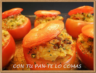 Tomates rellenos de carne y arroz