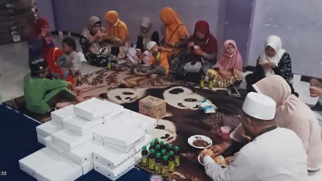 Buka Bersama Komite dan Dewan Guru MA Khomsani Nur