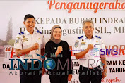PMI Anugerahi Bupati Indramayu Nina Agustina Tokoh Penggerak Donor Darah
