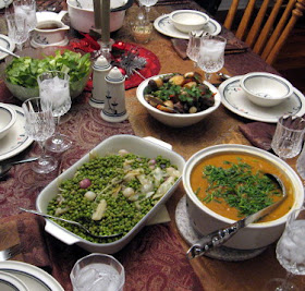 christmas dinner: green salad, white bean butternut squash soup, peas with pearl onions & endive, roasted vegetables